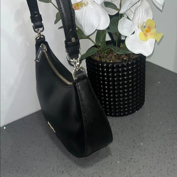 Kate Spade Black Shoulder Bag - Picture 3 of 9